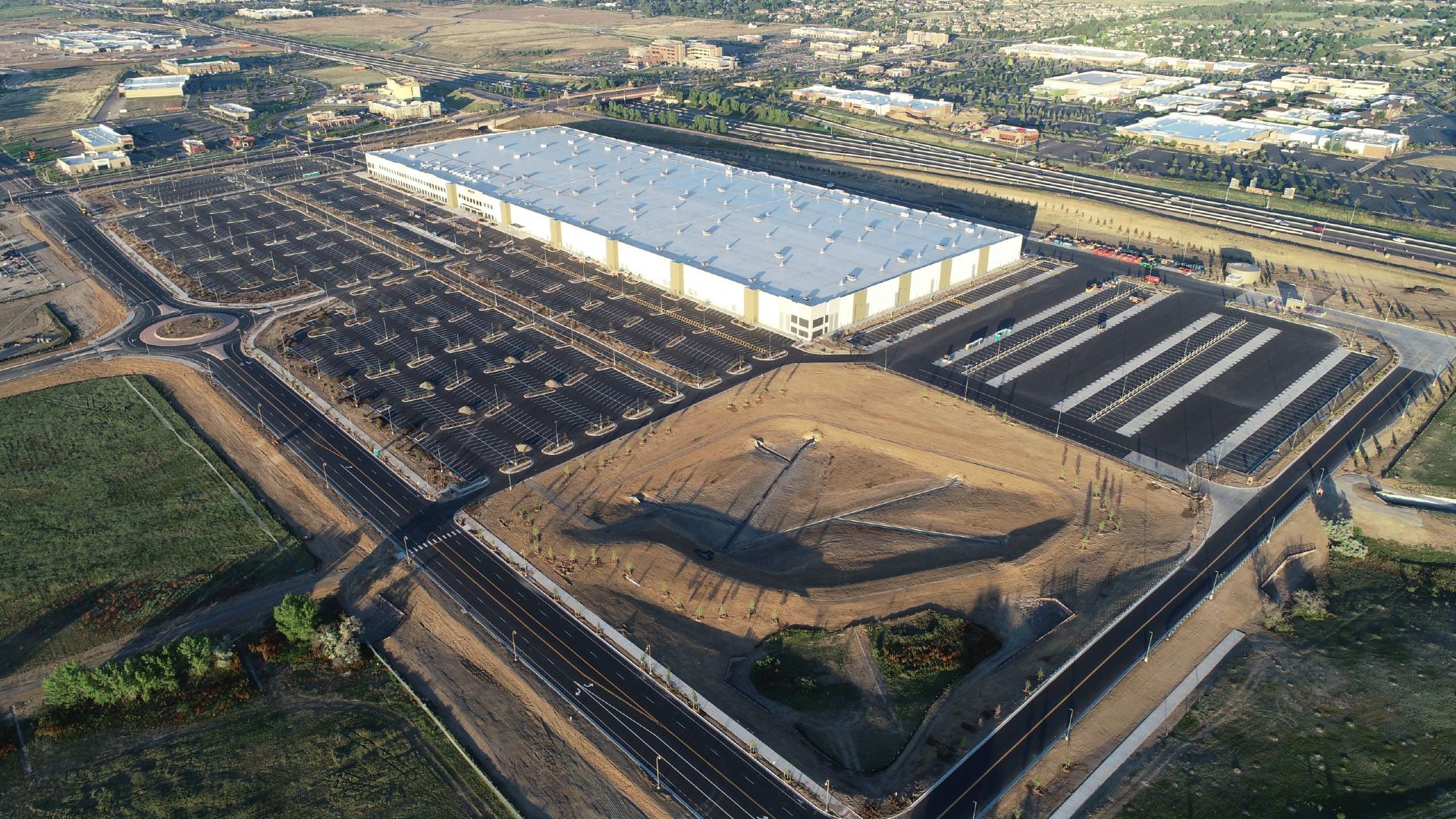 Commercial Parking Lot Newly Paved by Brannan Companies